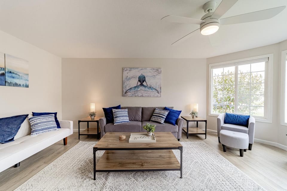Living room, Family