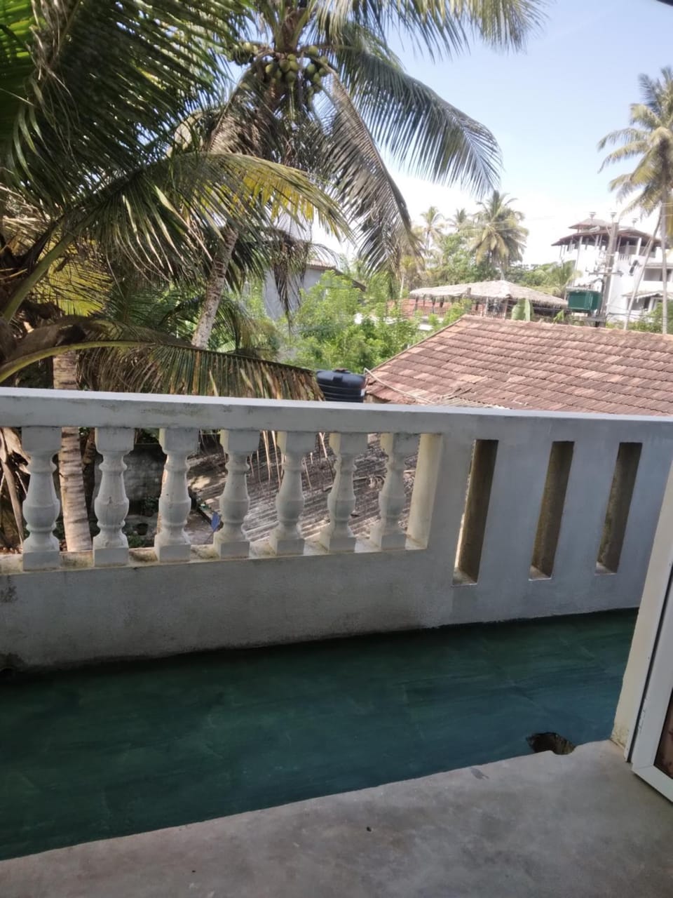 SunRay Rest - Beach View Homestay Bed and Breakfast in Mirissa