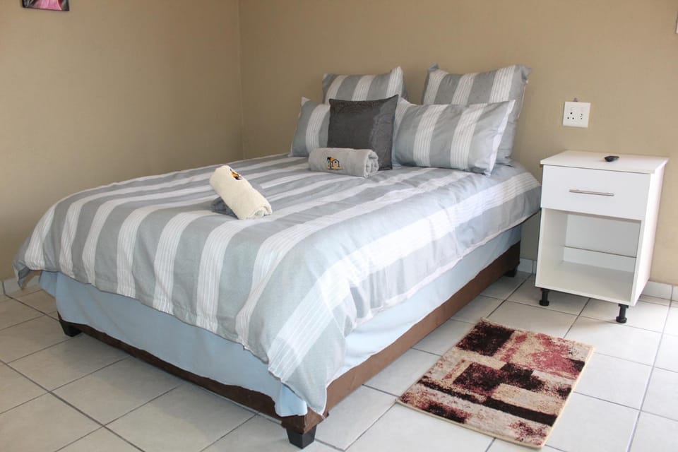 Unit G Guest House Bed and Breakfast in South Africa