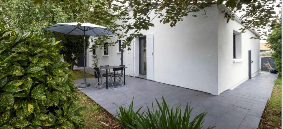 Patio, Garden