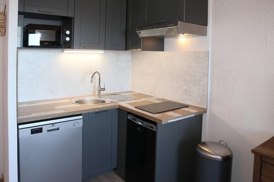 Résidence Les Carlines - Studio équipé pour 4 personnes au coeur de station MAE-3264 Apartment in Provence-Alpes-Côte d'Azur