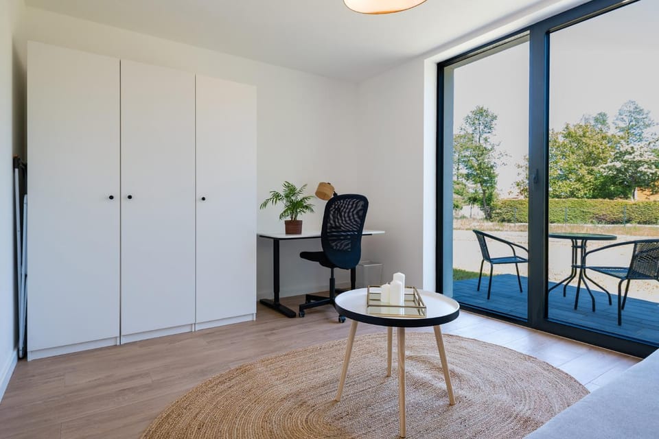 Day, View (from property/room), Balcony/Terrace, Decorative detail, Seating area, Bedroom, Garden view, Area and facilities, locker, wardrobe