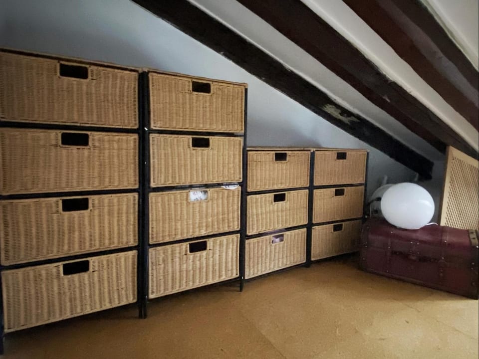wardrobe