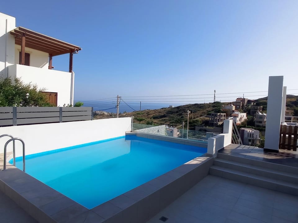 Sea view, Swimming pool