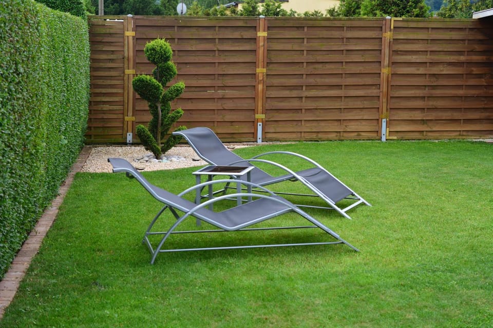 Spring, Day, Garden, Garden view, sunbed