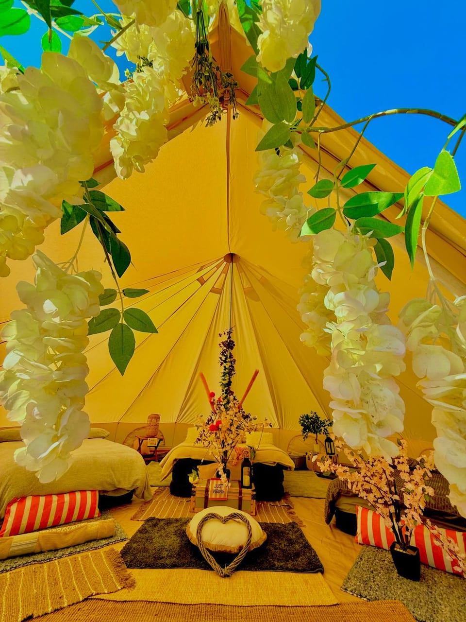 CAYORETREAT LUXURY BELL TENT Luxury tent in Crucorney