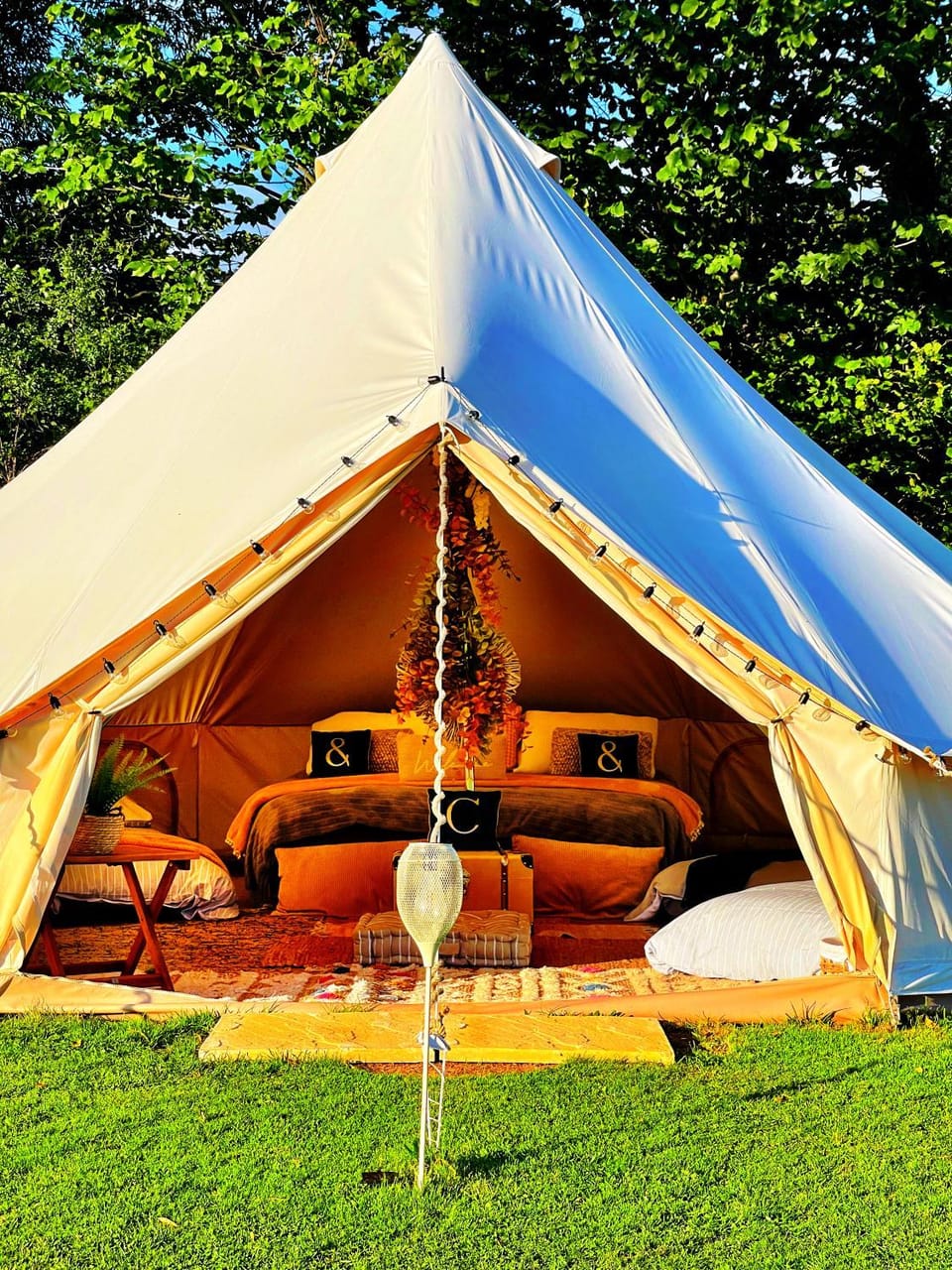 CAYORETREAT LUXURY BELL TENT Luxury tent in Crucorney