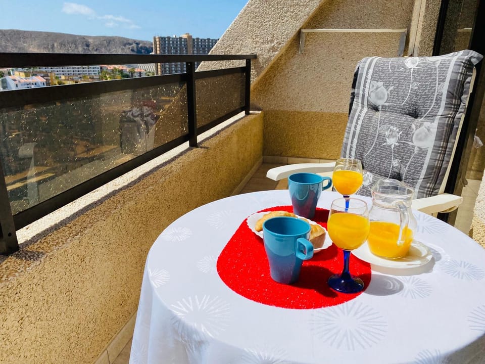 Balcony/Terrace, Breakfast