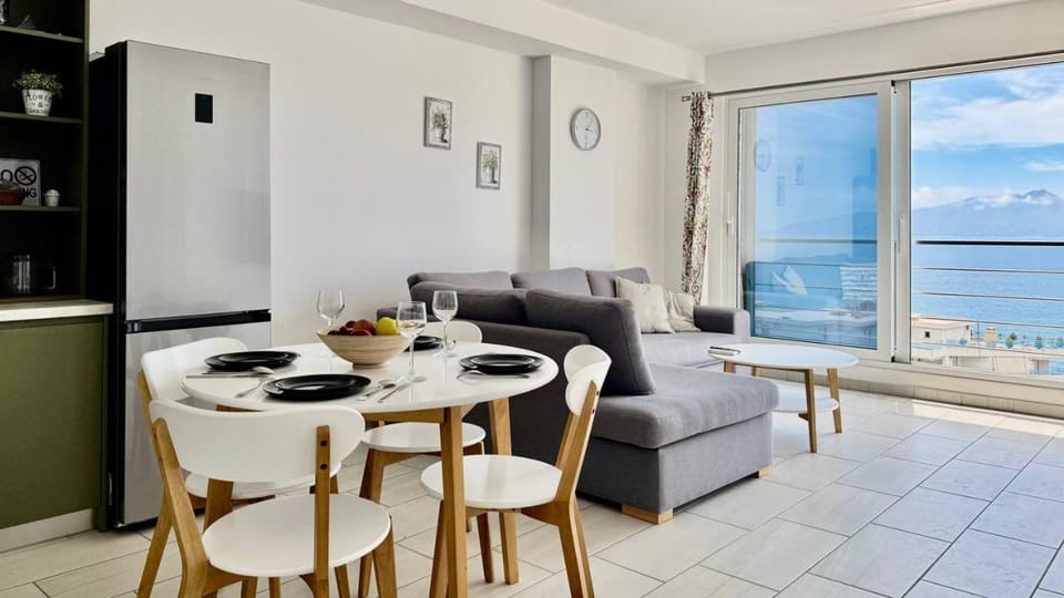 View (from property/room), Balcony/Terrace, Living room, Seating area, Dining area, Sea view