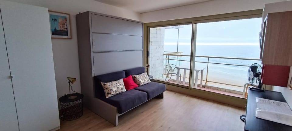 Appartement Vue Mer - Remblai Les Sables d'Olonne - La Clé Chaumoise Apartment in Les Sables-d'Olonne