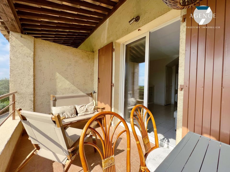 Patio, Balcony/Terrace