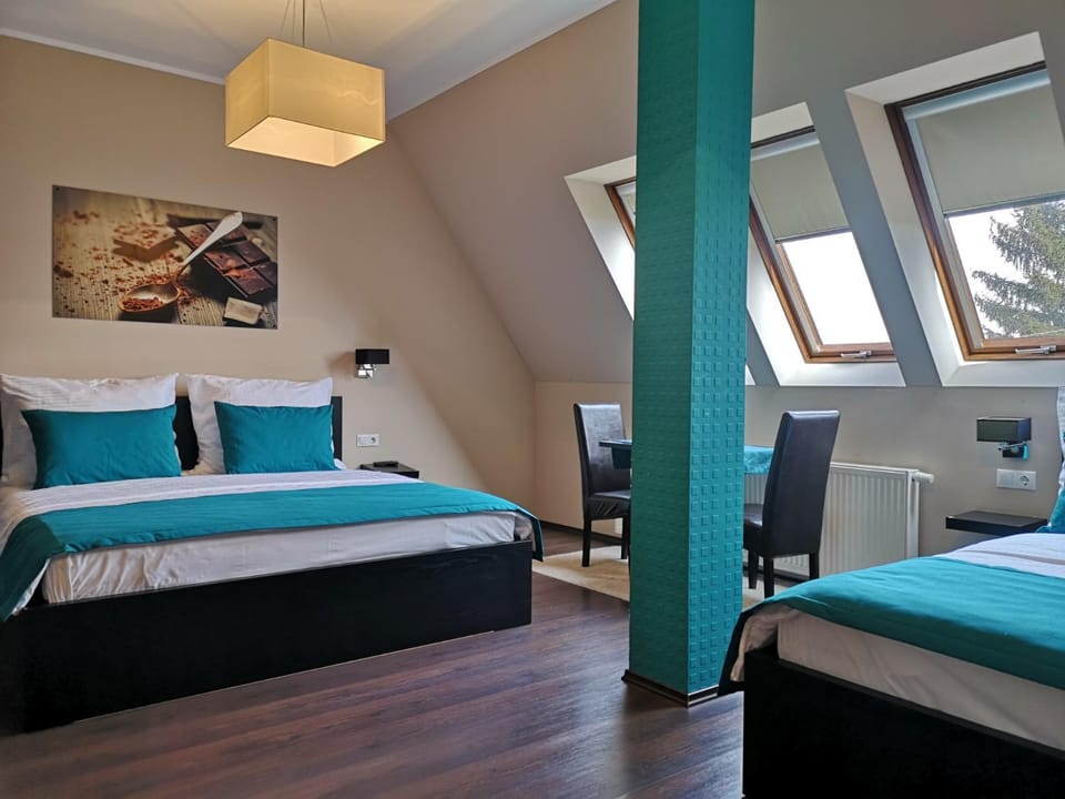 Bed, Photo of the whole room