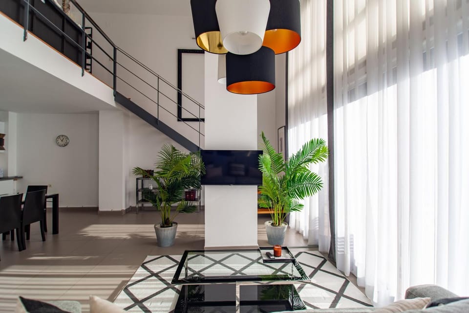 Living room, Dining area