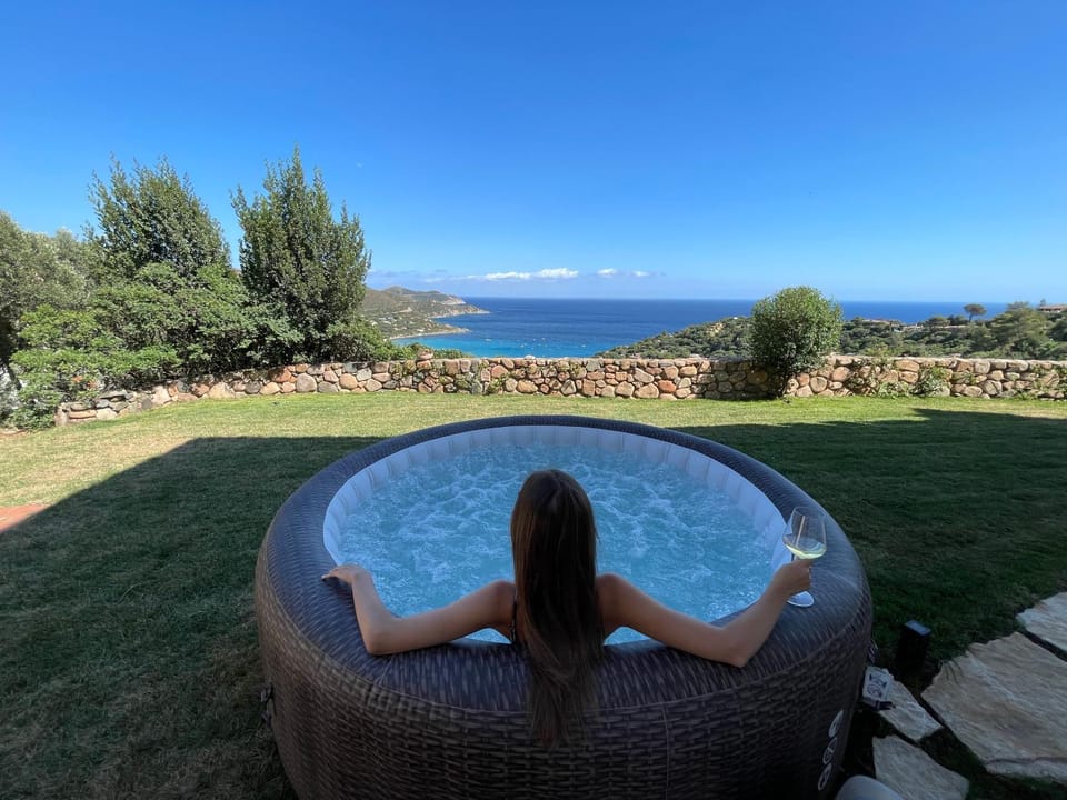 Hot Tub, View (from property/room)