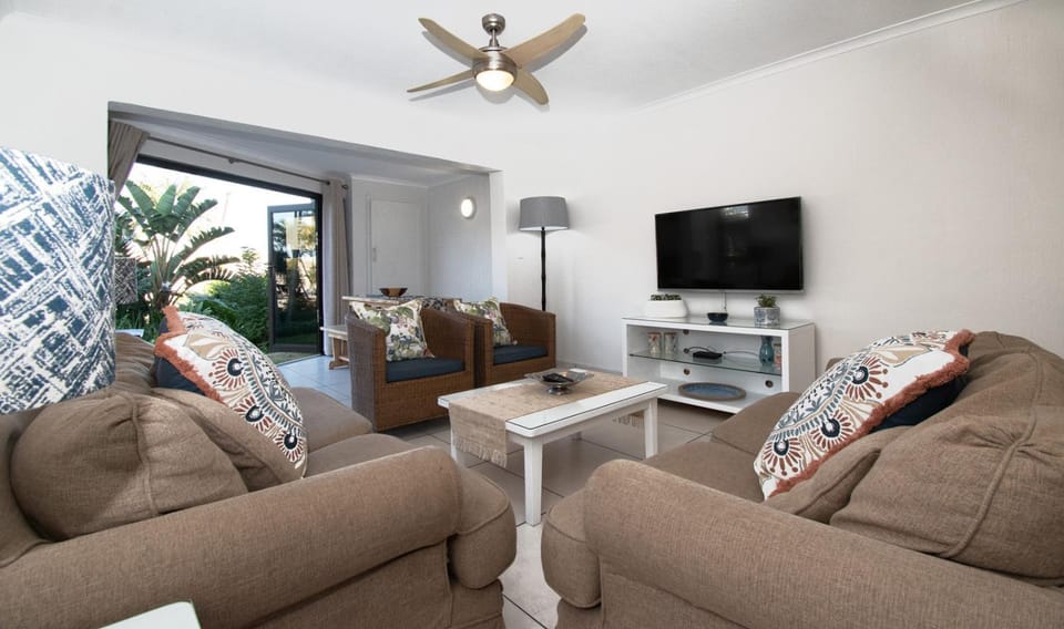 Living room, fireplace