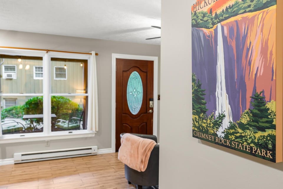 Facade/entrance, Logo/Certificate/Sign