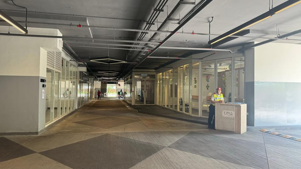 Lobby or reception, City view