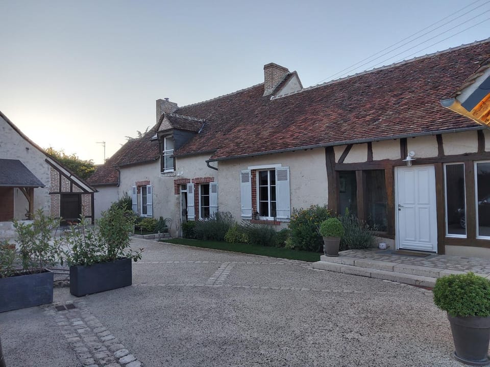 Property building, Inner courtyard view
