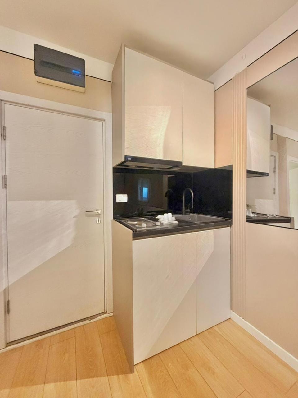 Kitchen or kitchenette, stove