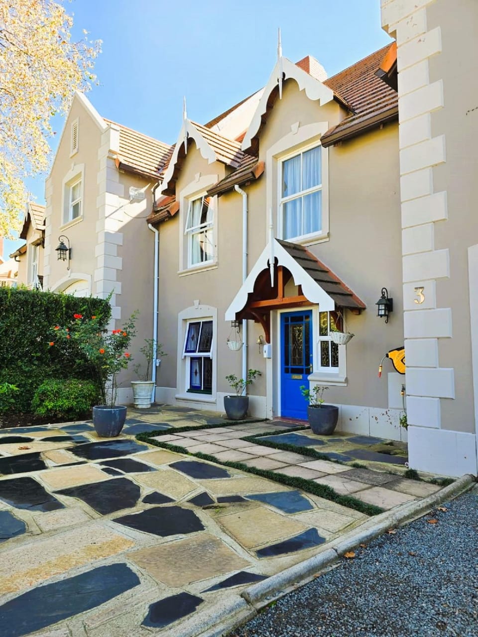 Property building, Patio