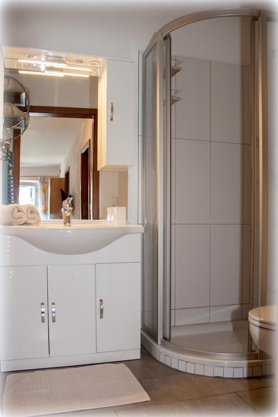 Shower, Toilet, Bathroom