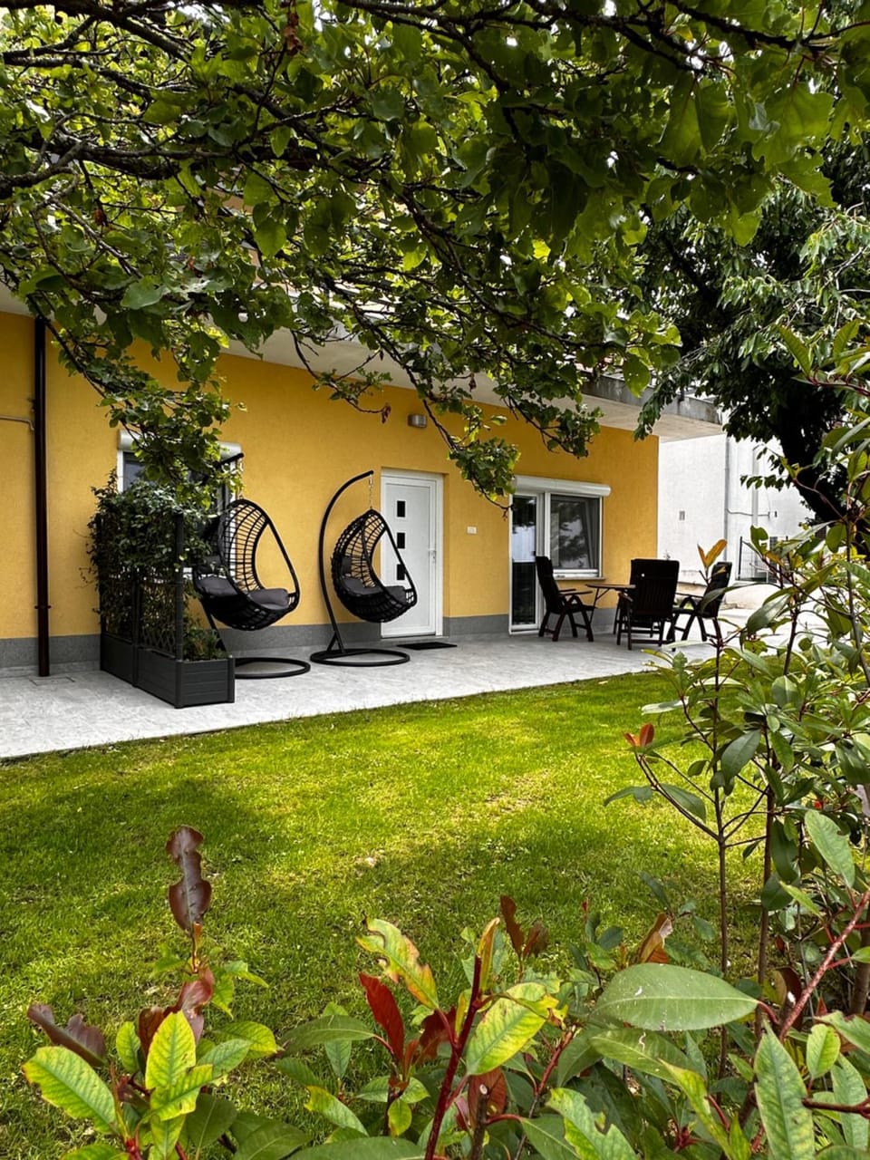 Property building, Natural landscape, Garden, Garden view