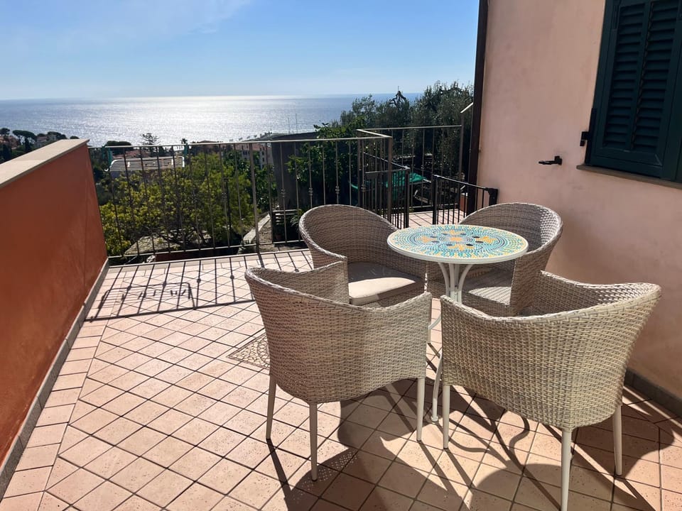 Giomar Apartment in Imperia