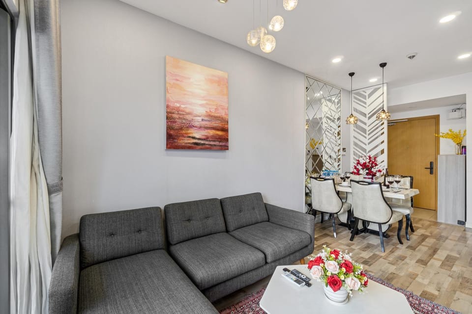 Cozy 2 Bedroom Condo in Masteri Thao Dien, Fully Furnished With Full Amenities Apartment in Ho Chi Minh City