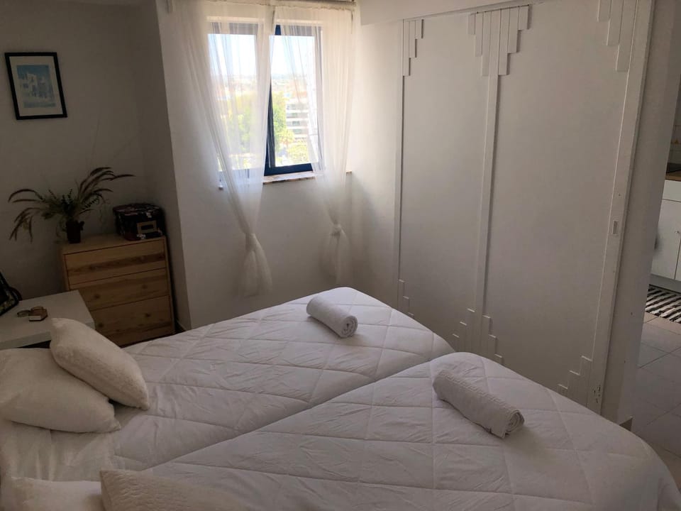 Charming apartment in Praia Da Rocha 400m from the beach Apartment in Portimao