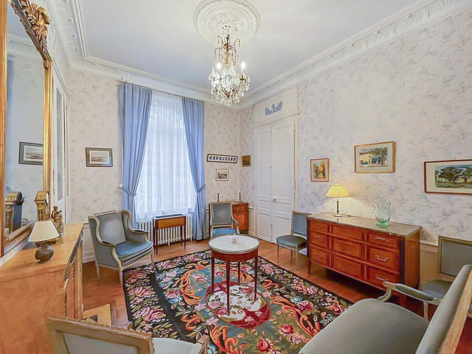 Demeure d'exception dans vaste domaine House in Brittany