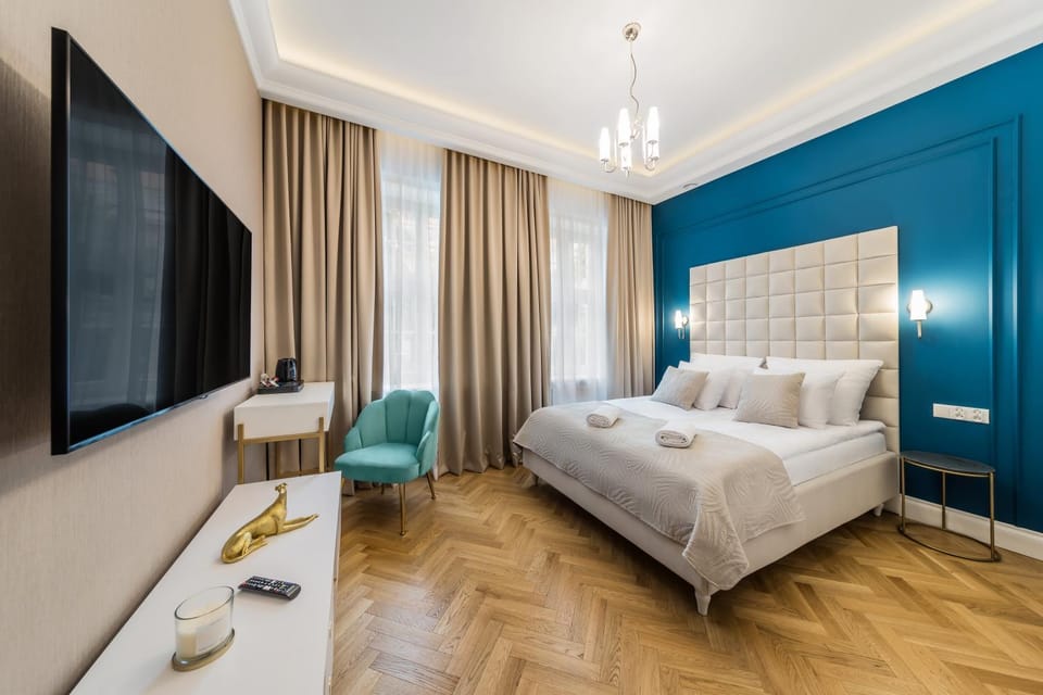 Bed, Photo of the whole room