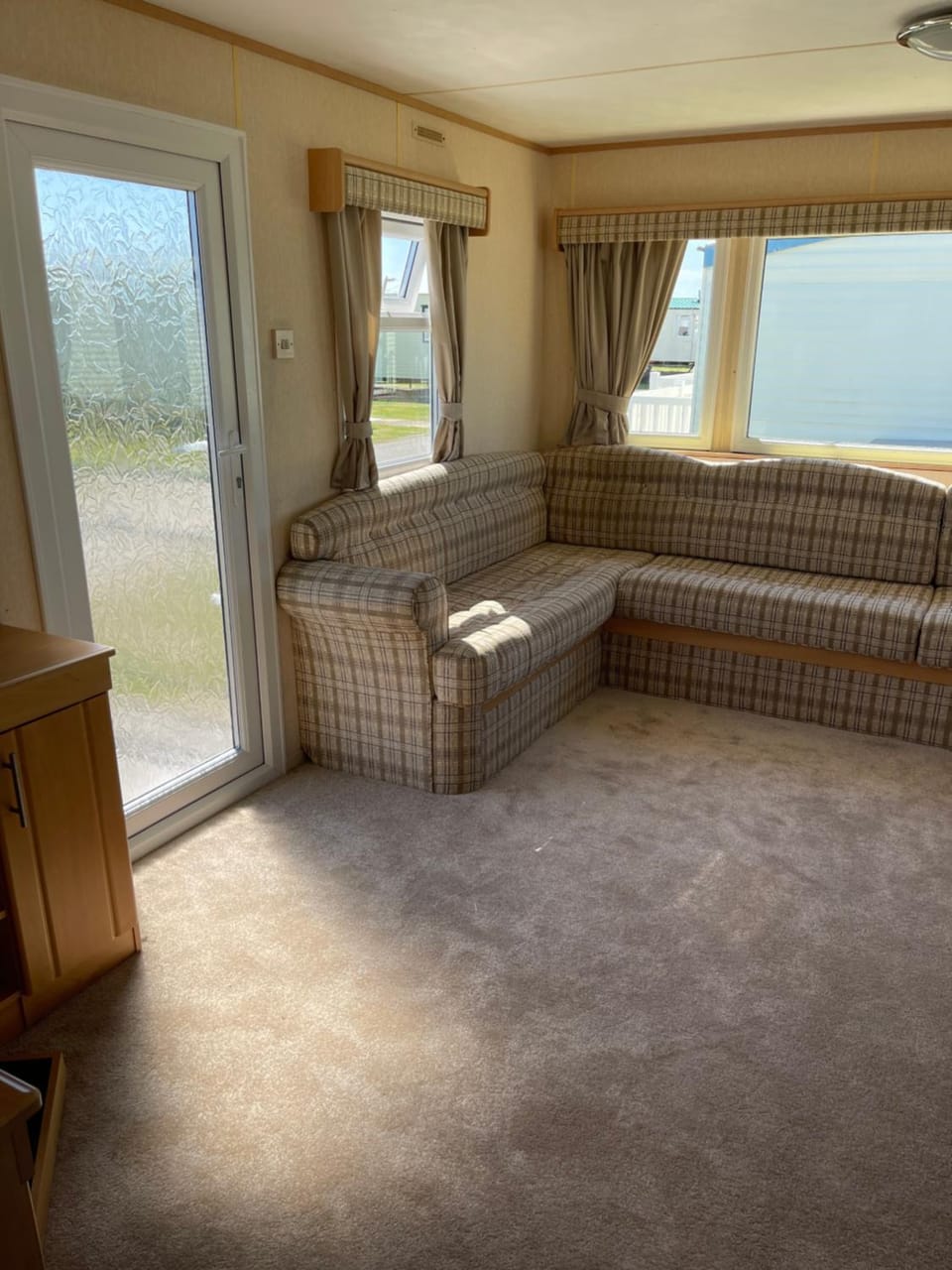 Yellow 3 Caravan Ingoldmells skegness 6 berth 3 bedrooms House in Ingoldmells