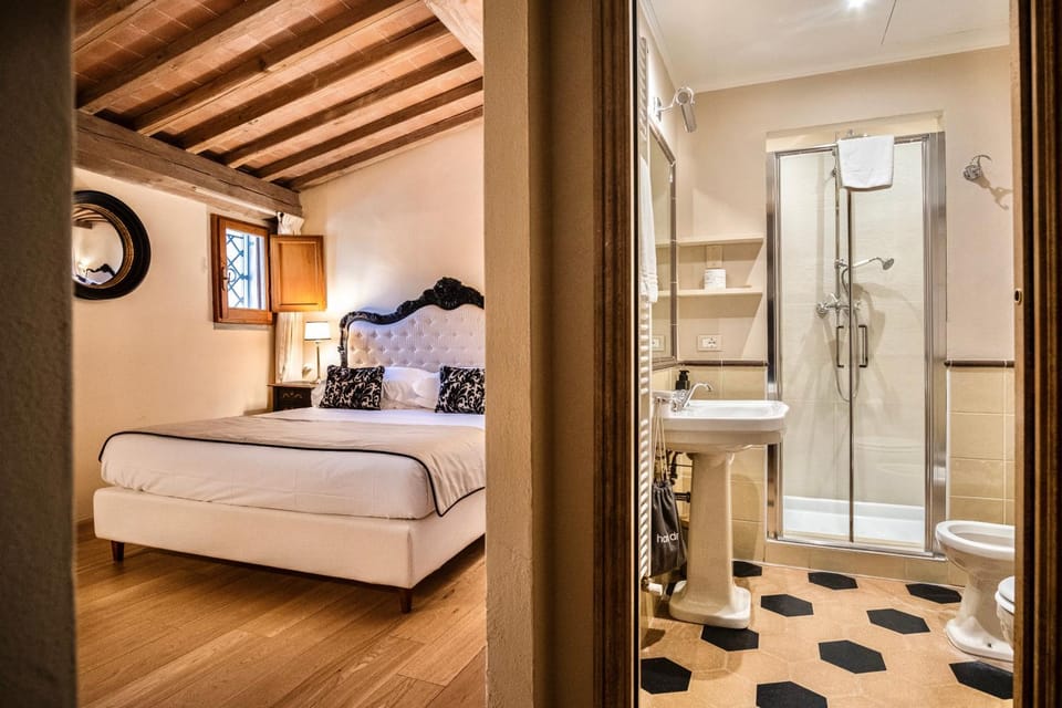 Shower, Bed, Bathroom, Photo of the whole room, Bedroom