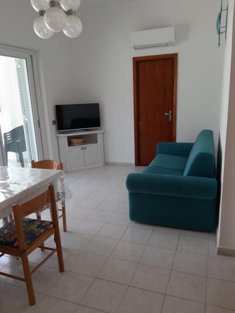 Risveglio Marino - A 30 metri dal mare di Nora, casa confortevole House in Sardinia