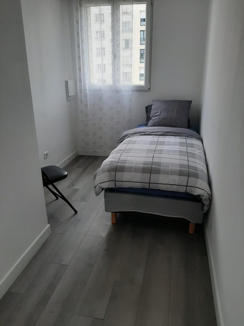 Appartement cosy de centre ville Apartment in Charenton-le-Pont