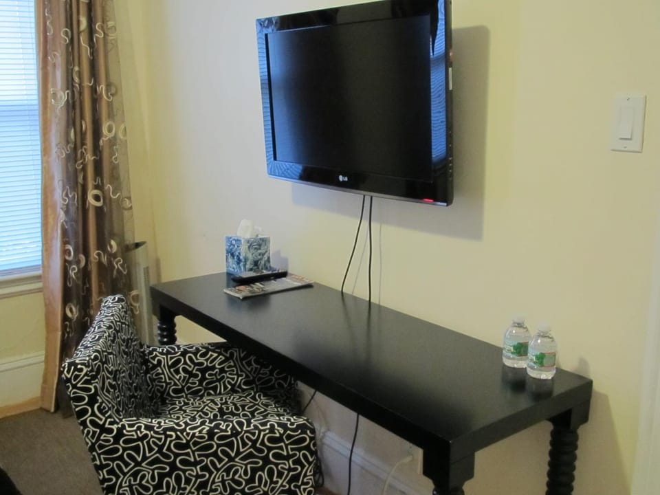 Bowers House BnB Harvard MIT Cambridge Boston Bed and Breakfast in Somerville