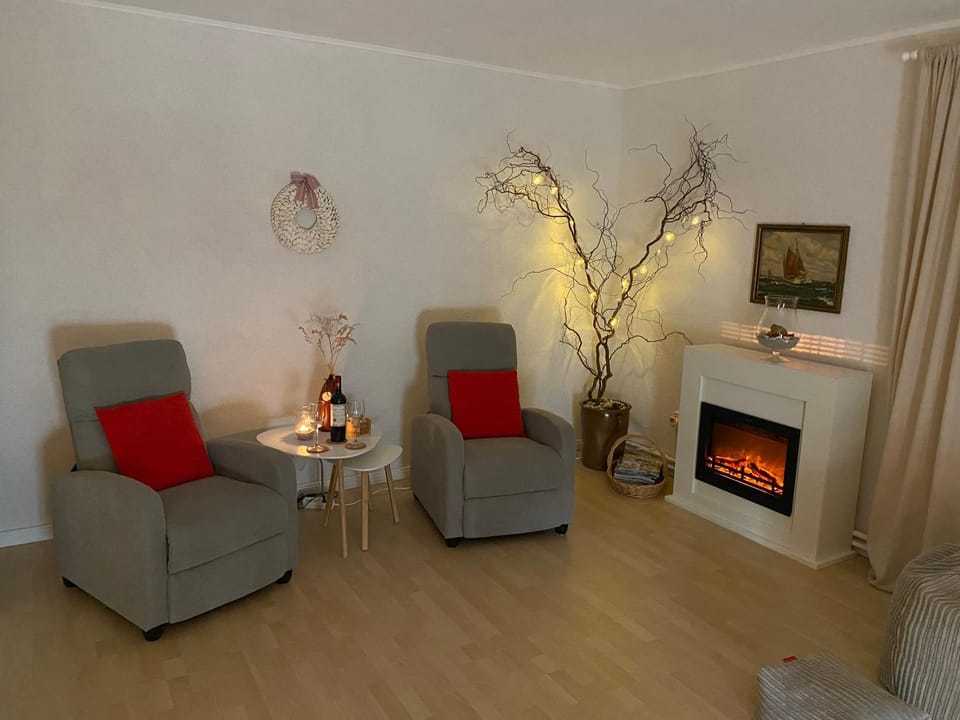 Living room, Seating area, fireplace