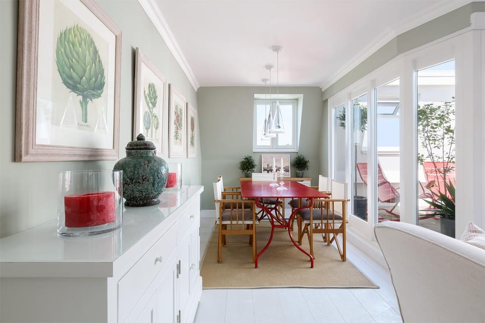 Lovely two bedroom flat with patio in Notting Hill Apartment in City of Westminster