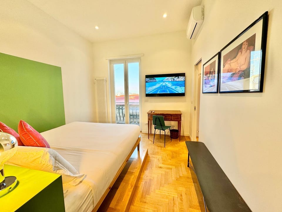 TV and multimedia, Bedroom