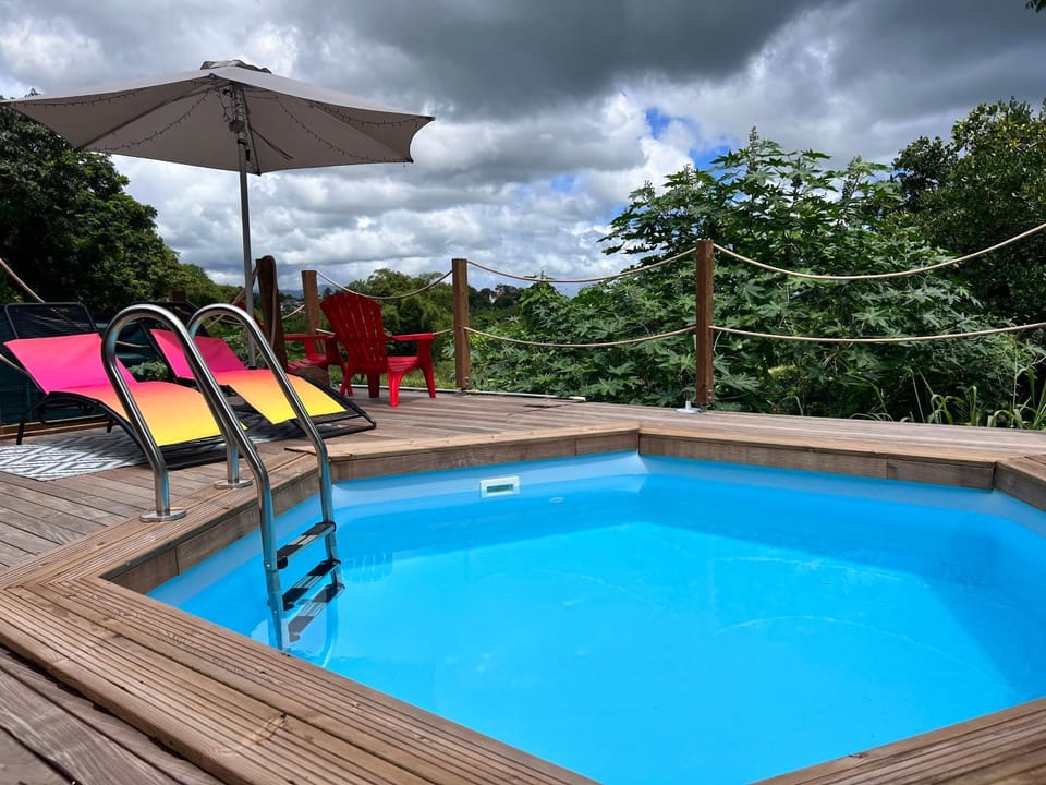 Day, Natural landscape, Garden, Garden view, Pool view, Swimming pool, sunbed