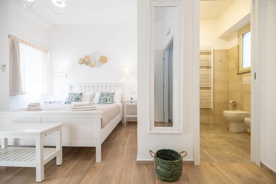 Bathroom, Bedroom