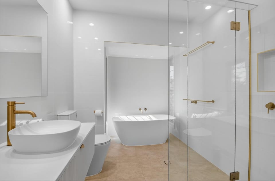 Shower, Toilet, Bathroom