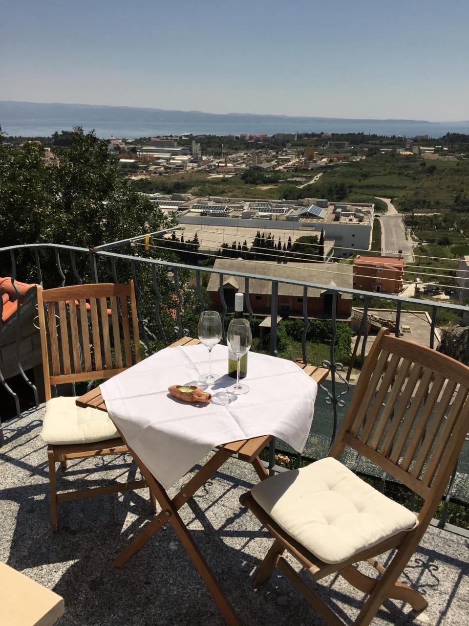 City view, Garden view