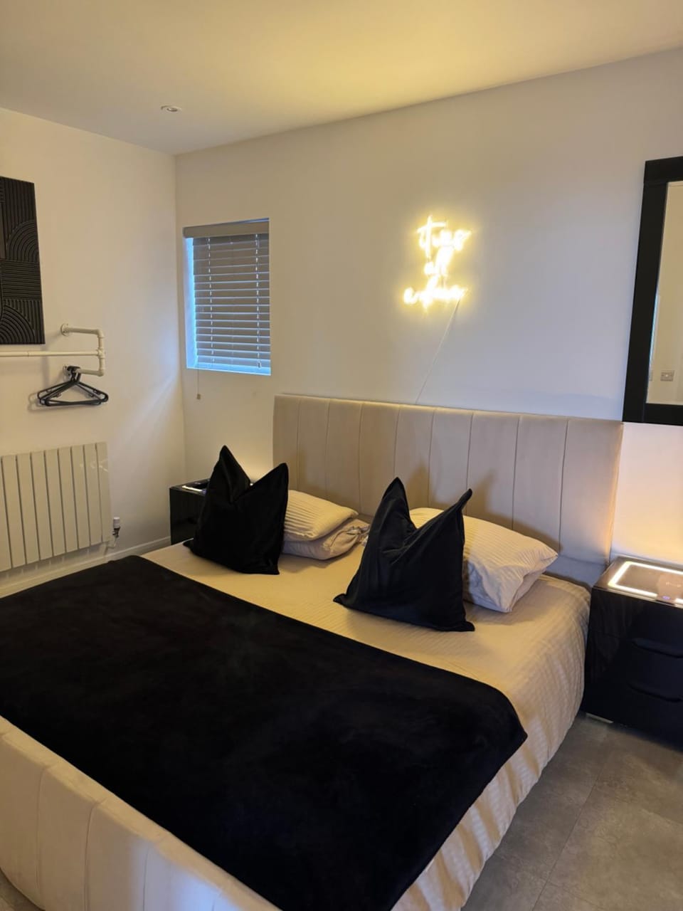 Terfyn Hall aquarium apartment 1 Apartment in Llanasa