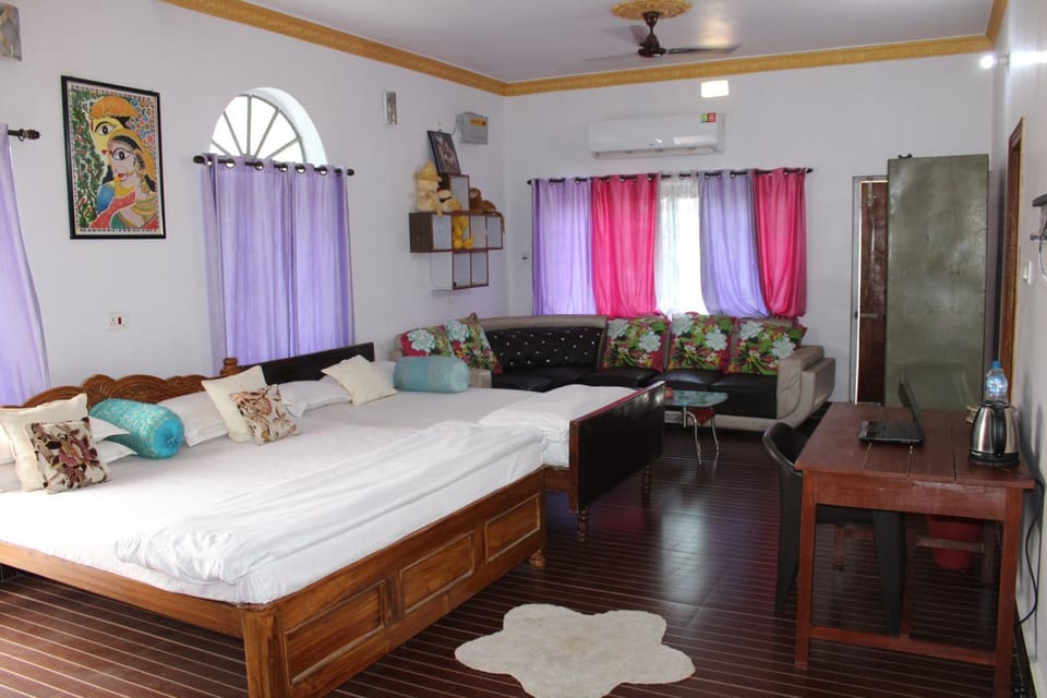 Bedroom, air conditioner