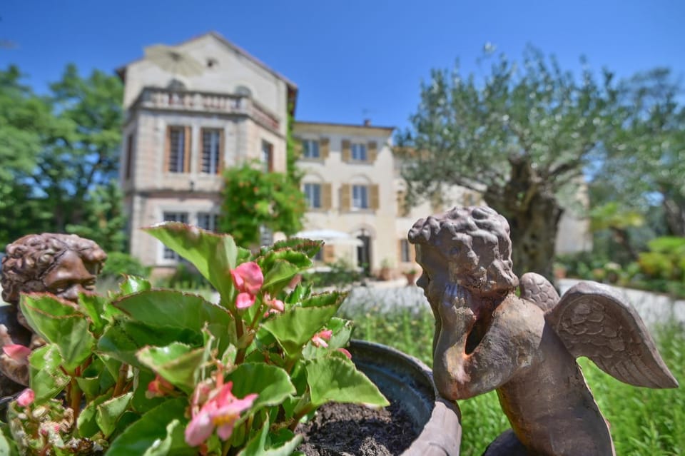 Château de Taradel Hotel in Lorgues