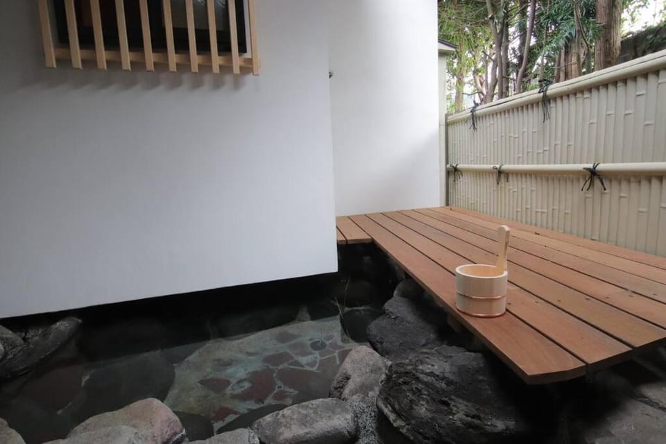 Hot Spring Bath