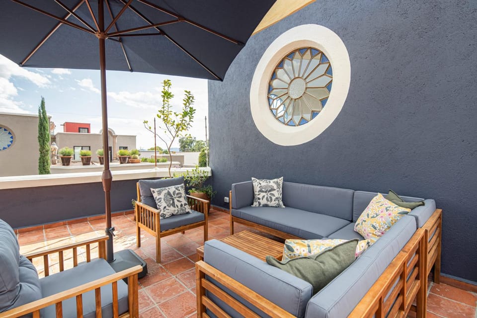 Garden, Seating area
