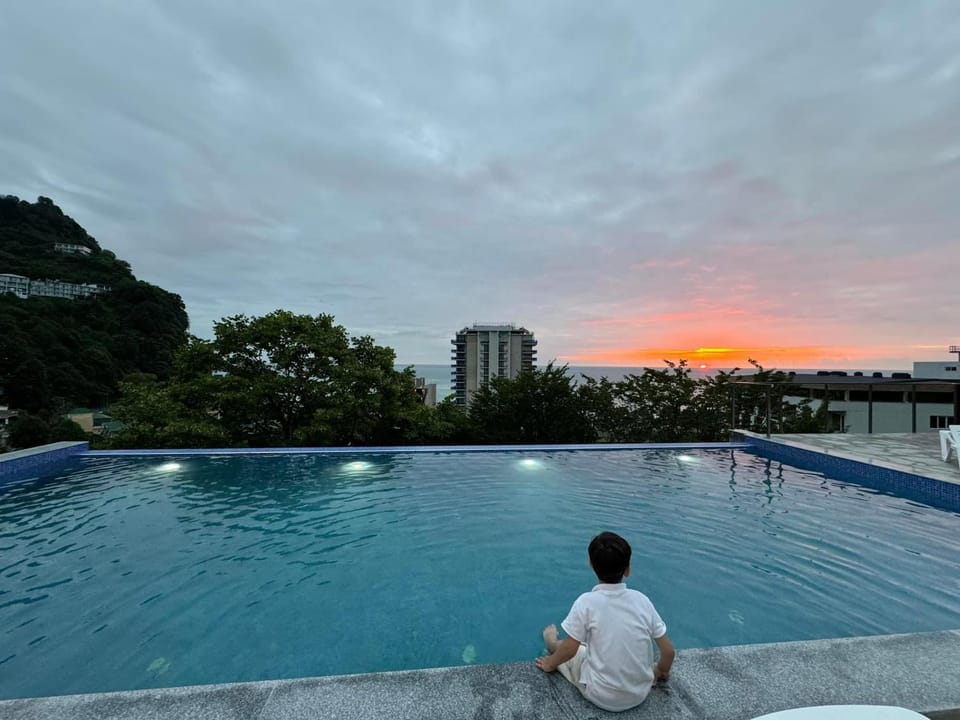 Day, Natural landscape, Mountain view, Swimming pool, Sunset