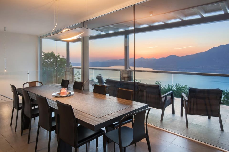 Villa GEMMMA With Pool Villa in San Zeno di Montagna